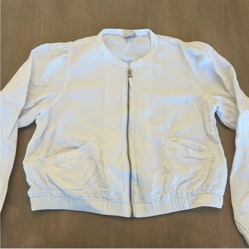 ⛱️🔥Joie - White Linen Lyocel Bomber Jacket - L